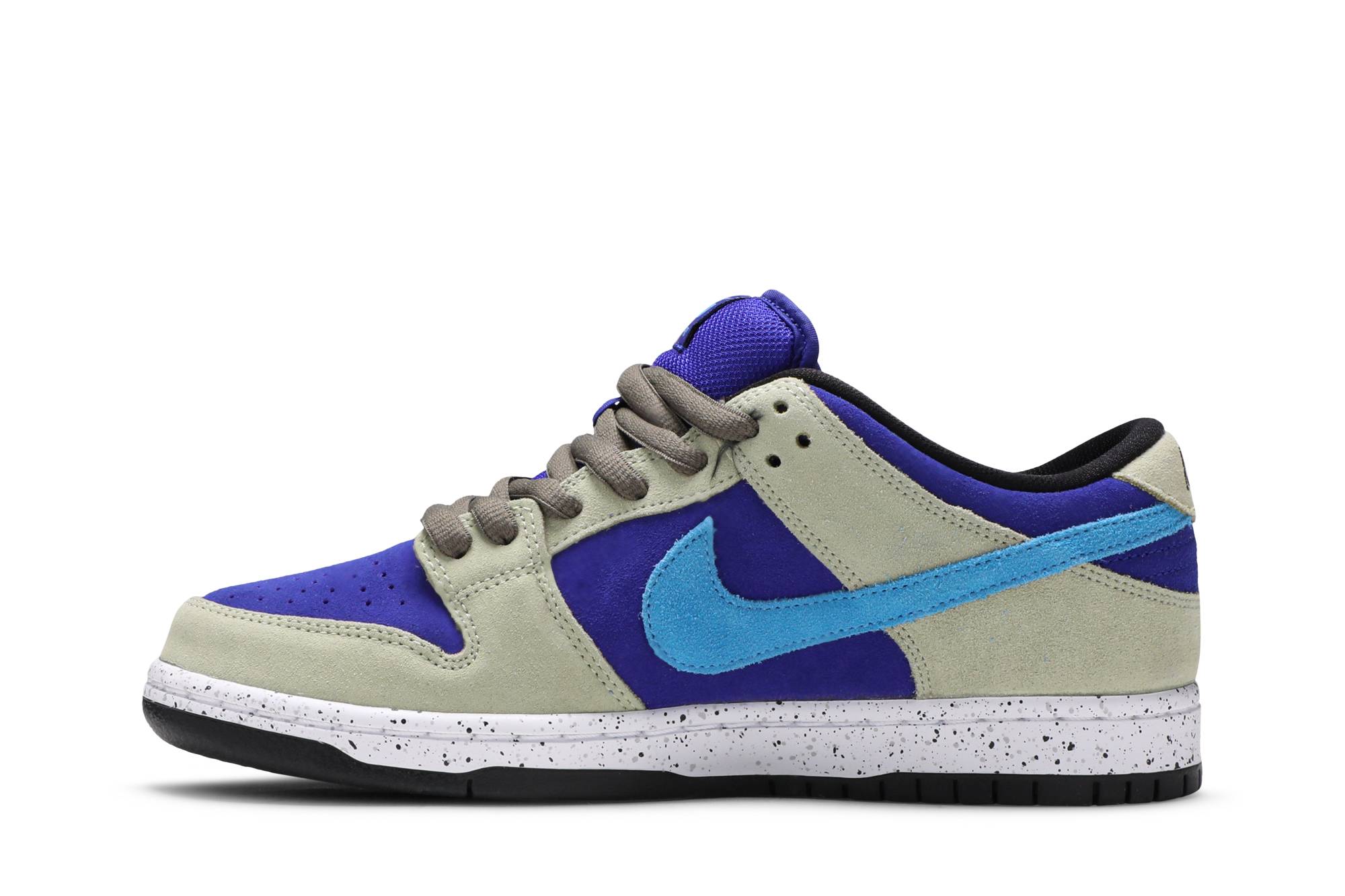 Nike SB Dunk Low ‘ACG Celadon’ BQ6817-301