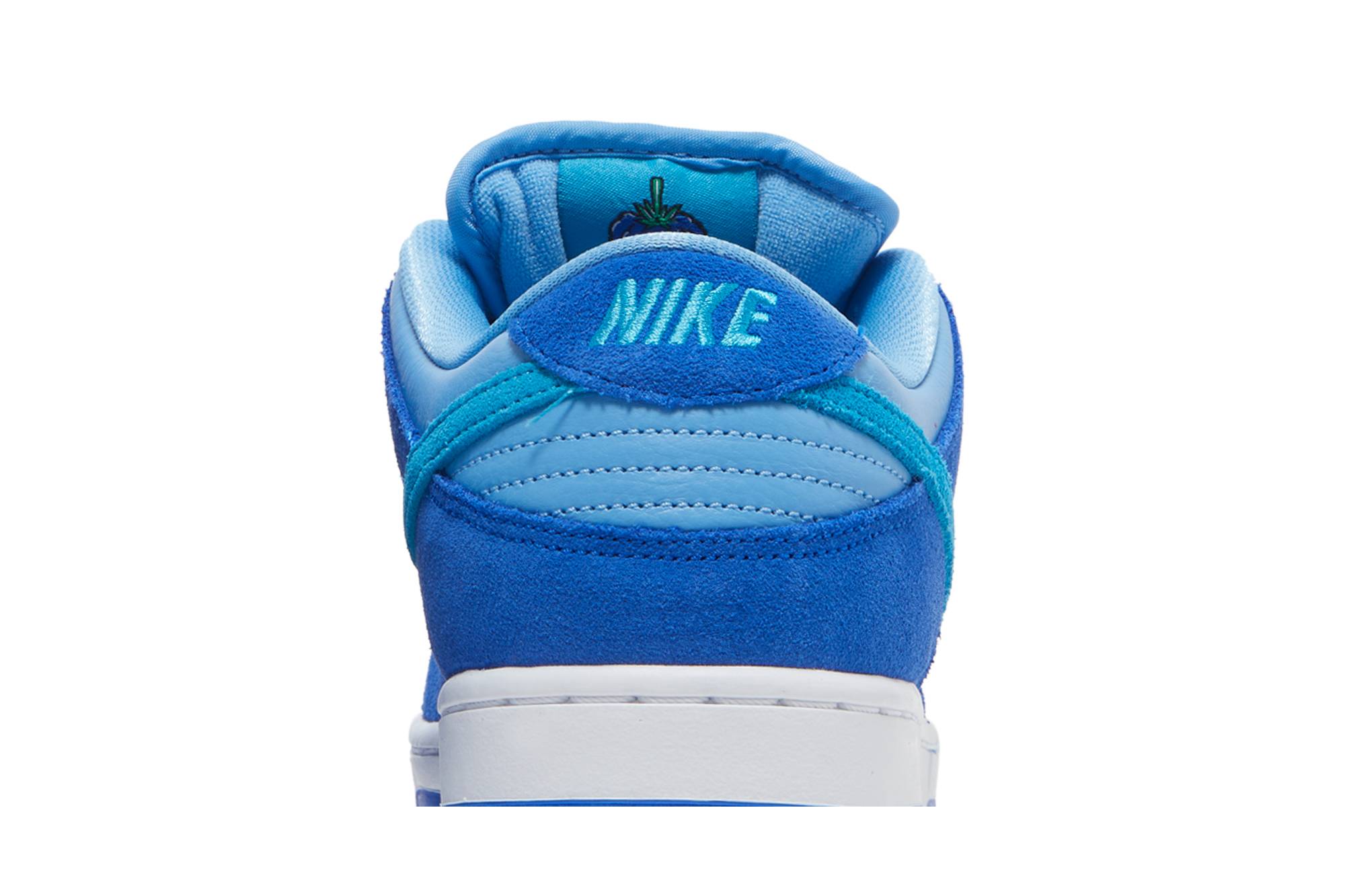 Nike SB Dunk Low Blue Raspberry DM0807-400 Nicesnk