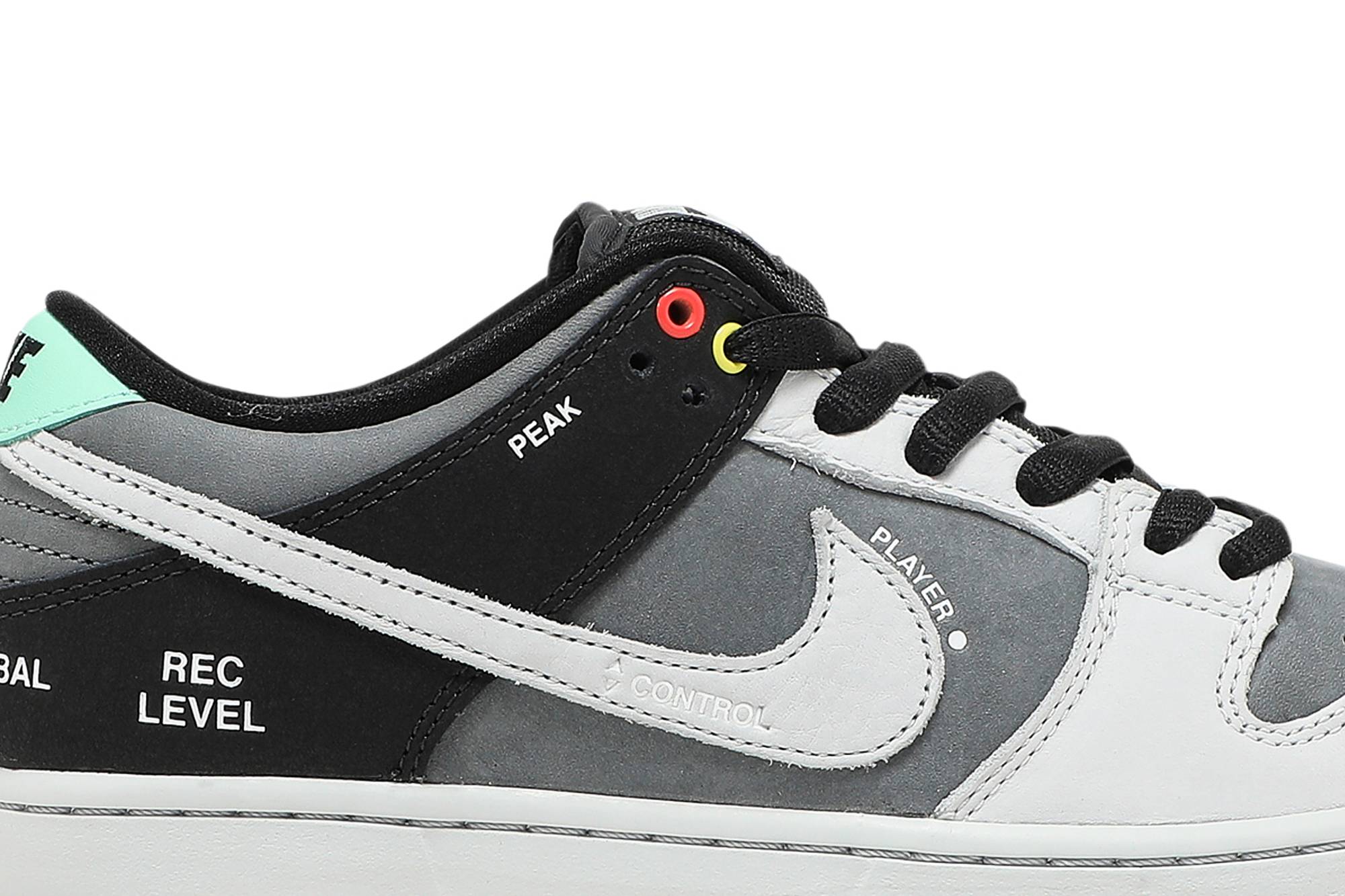 Nike SB Dunk Low Camcorder CV1659-001 Nicesnk
