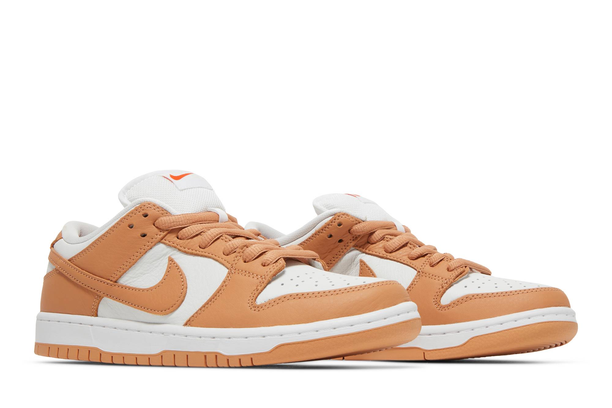 Nike SB Dunk Low ‘Light Cognac’ DM8998-200
