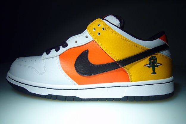 Nike SB Dunk Low Pro Raygun Home 304292-802 Nicesnk