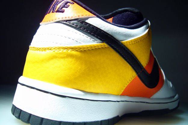 Nike SB Dunk Low Pro Raygun Home 304292-802 Nicesnk
