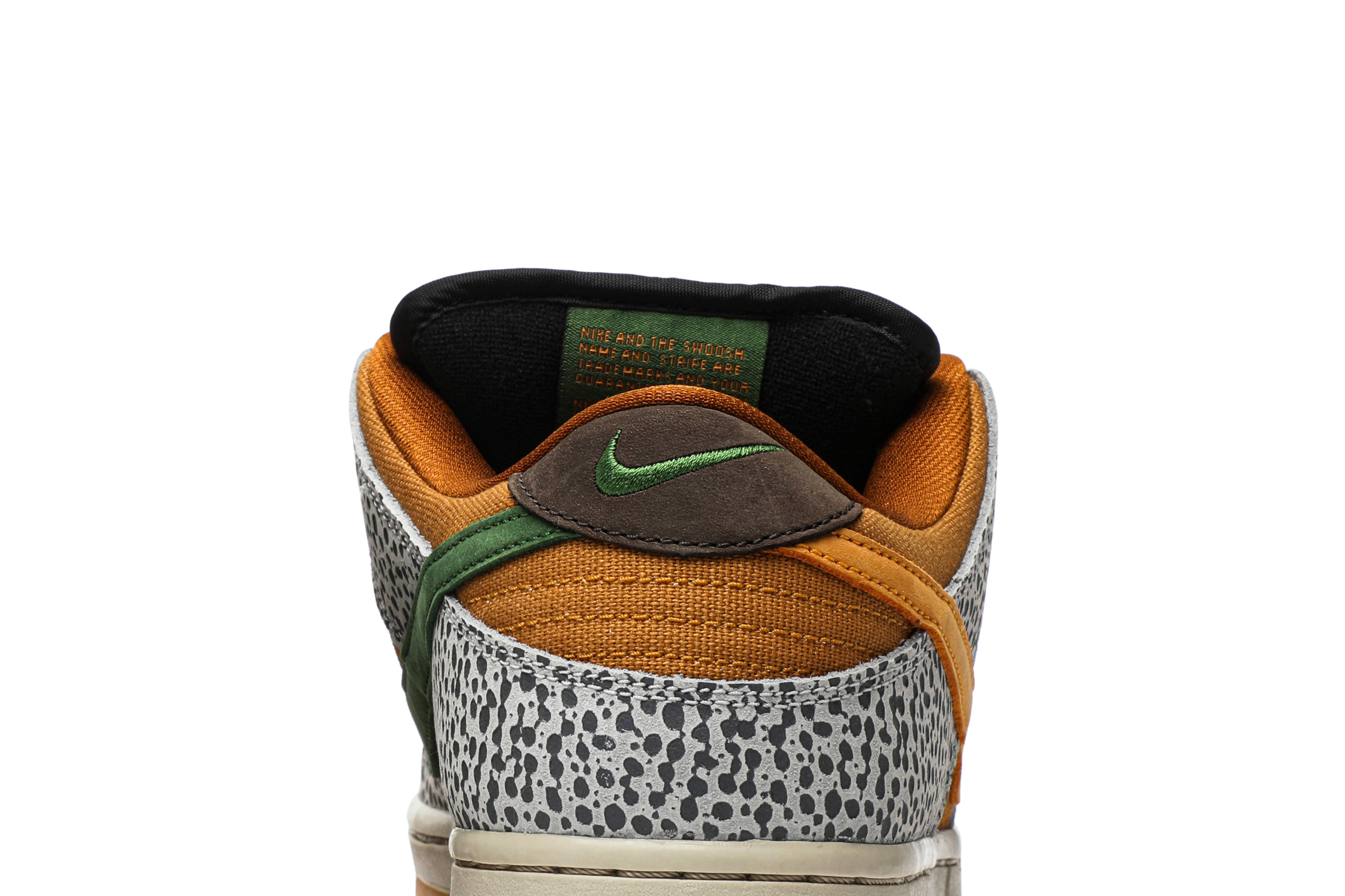 Nike SB Dunk Low Pro ‘Safari’ CD2563-002