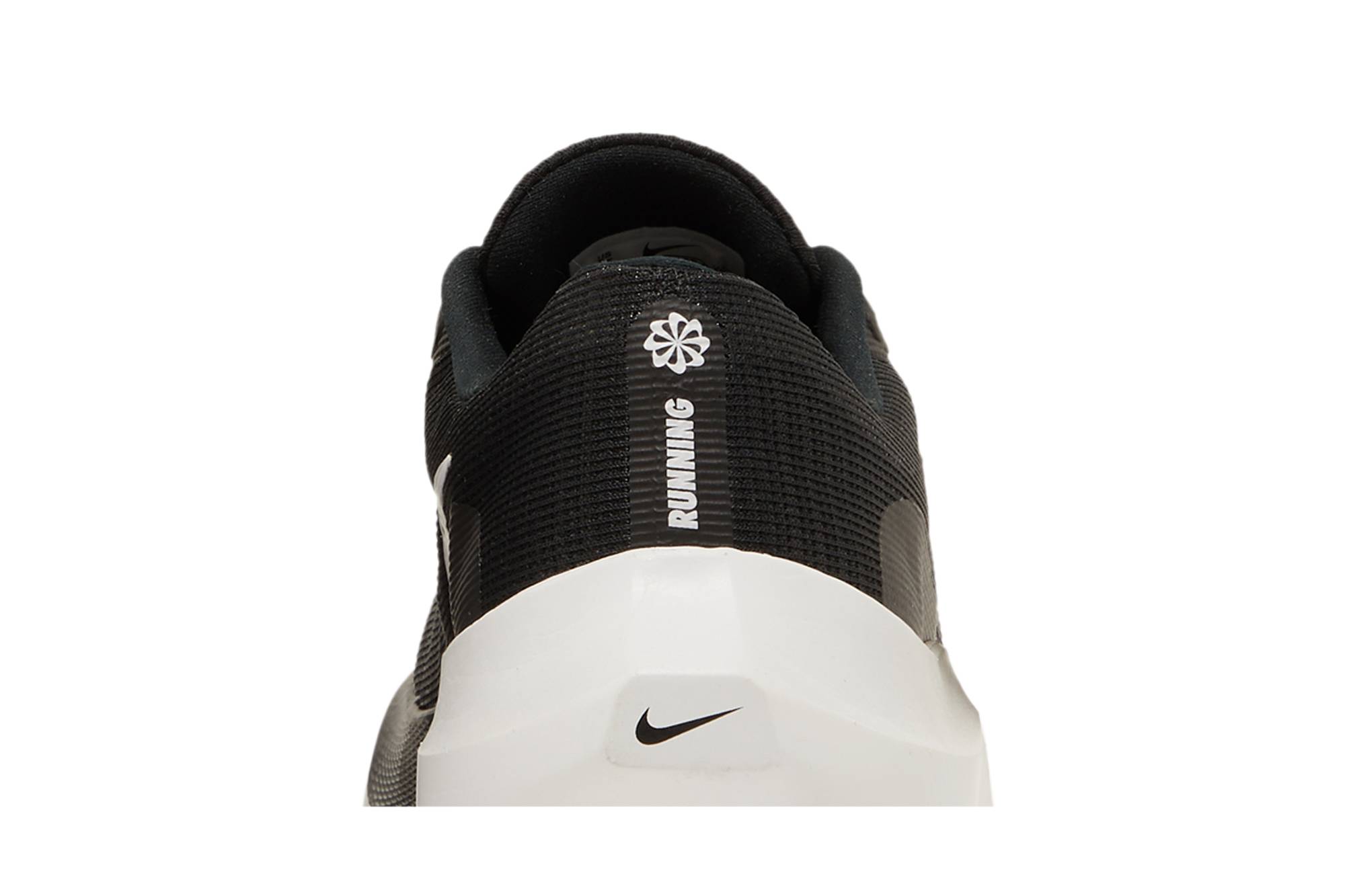 Nike Zoom Fly 5 ‘Black White’ DM8968-001