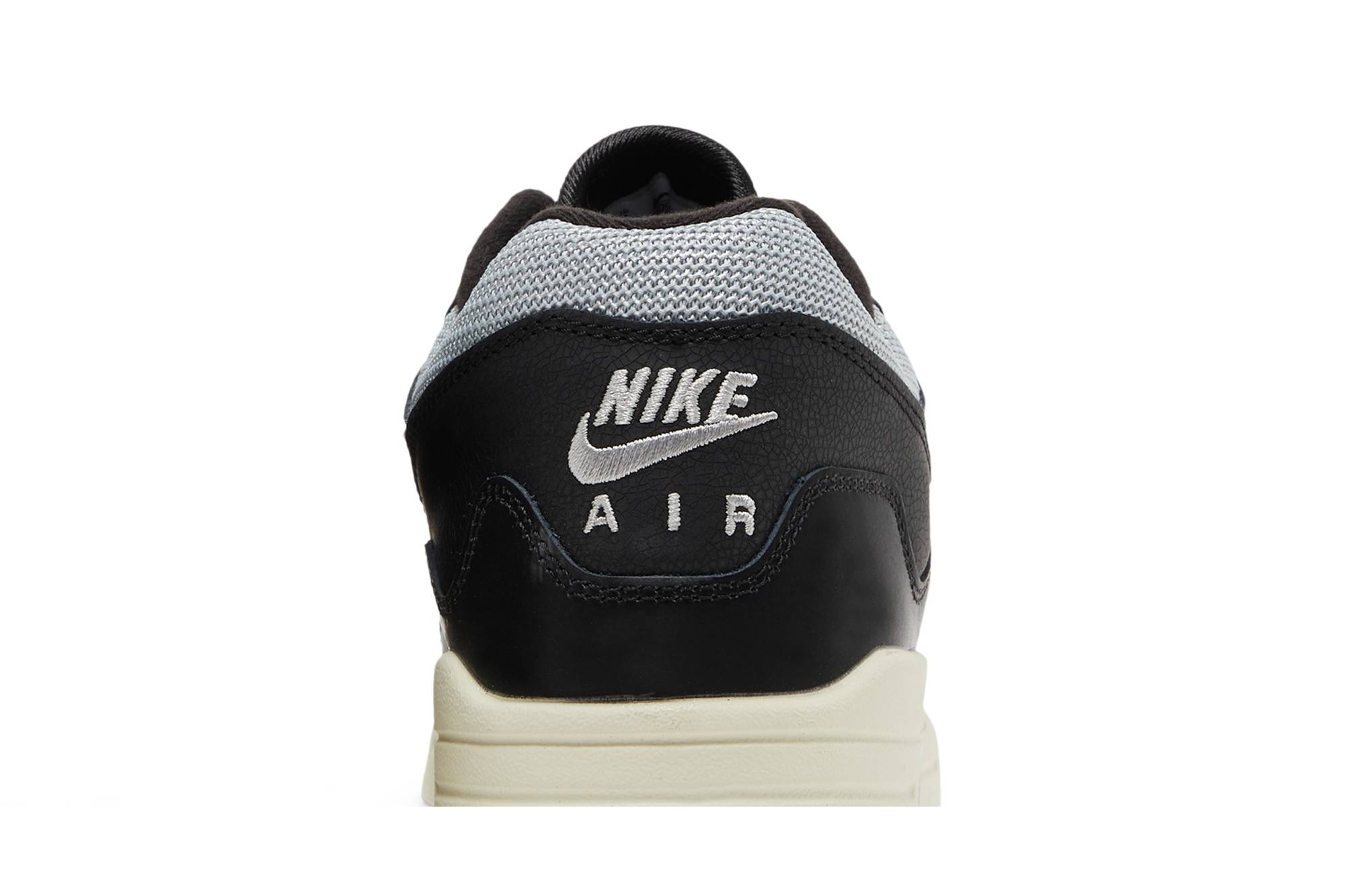 Patta x Nike Air Max 1 Black (with Bracelet) DQ0299-001 Nicesnk