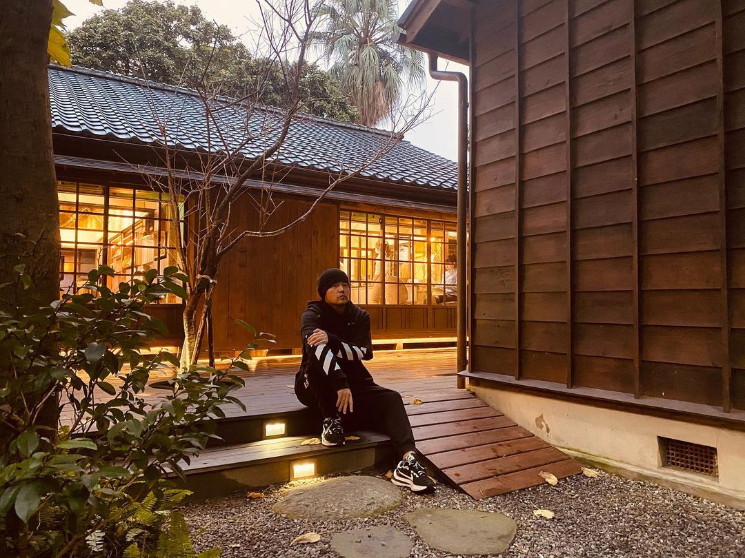 sacai x Nike VaporWaffle Black White CV1363-001 Nicesnk