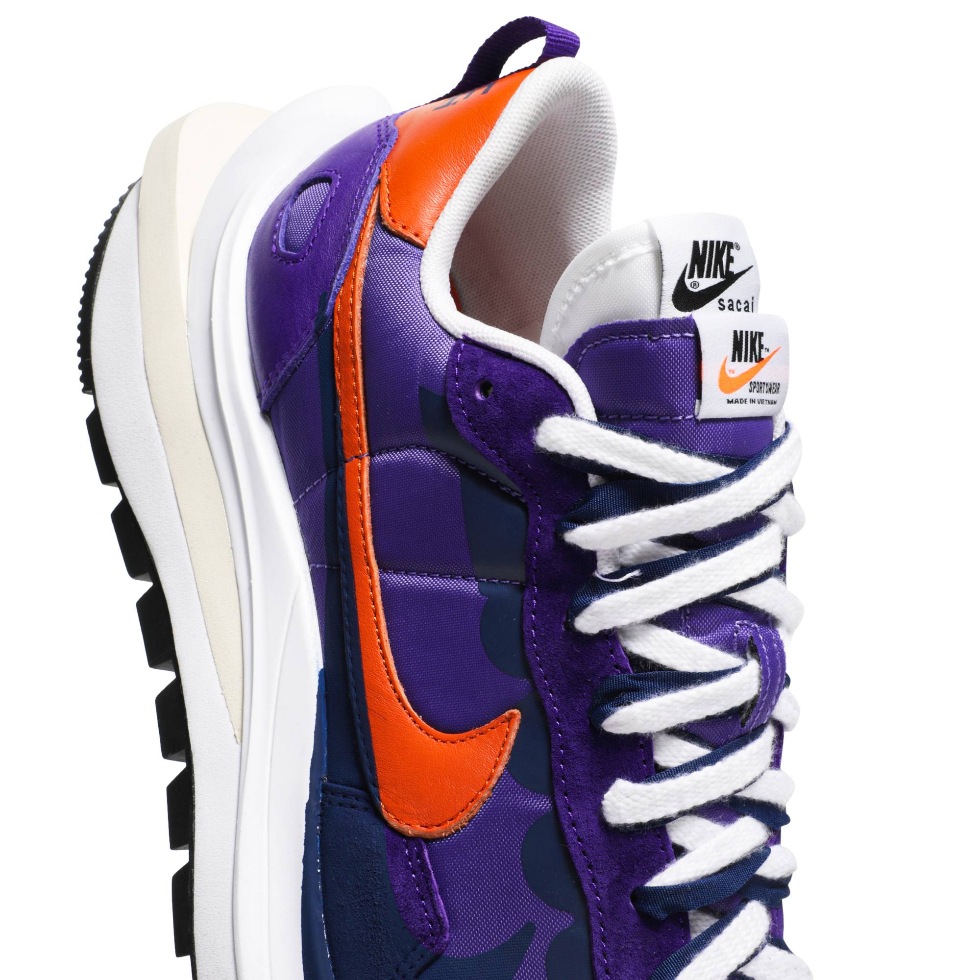 sacai x Nike VaporWaffle Dark Iris DD1875-500 Nicesnk