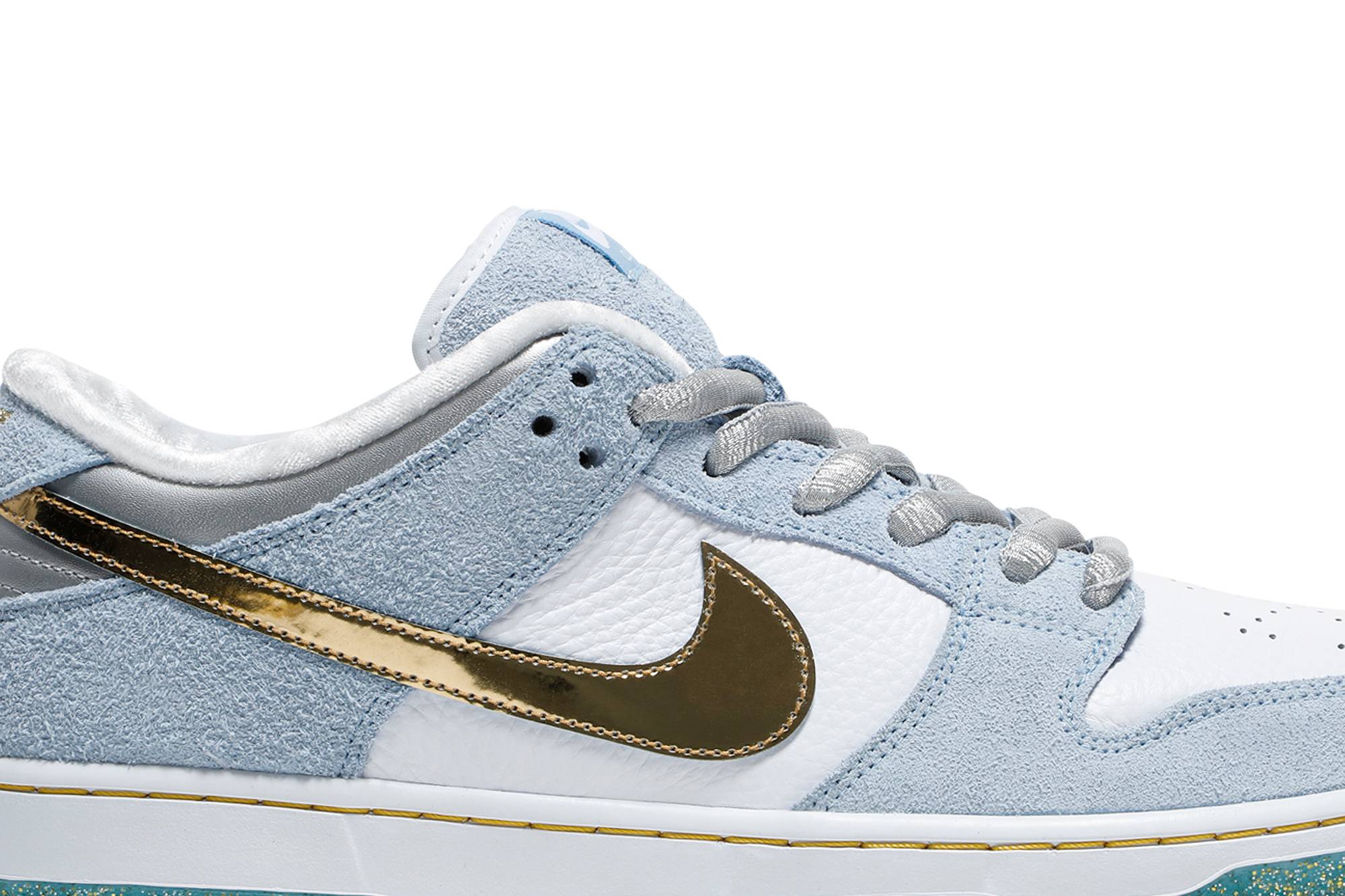Sean Cliver x Nike SB Dunk Low Holiday Special DC9936-100 Nicesnk