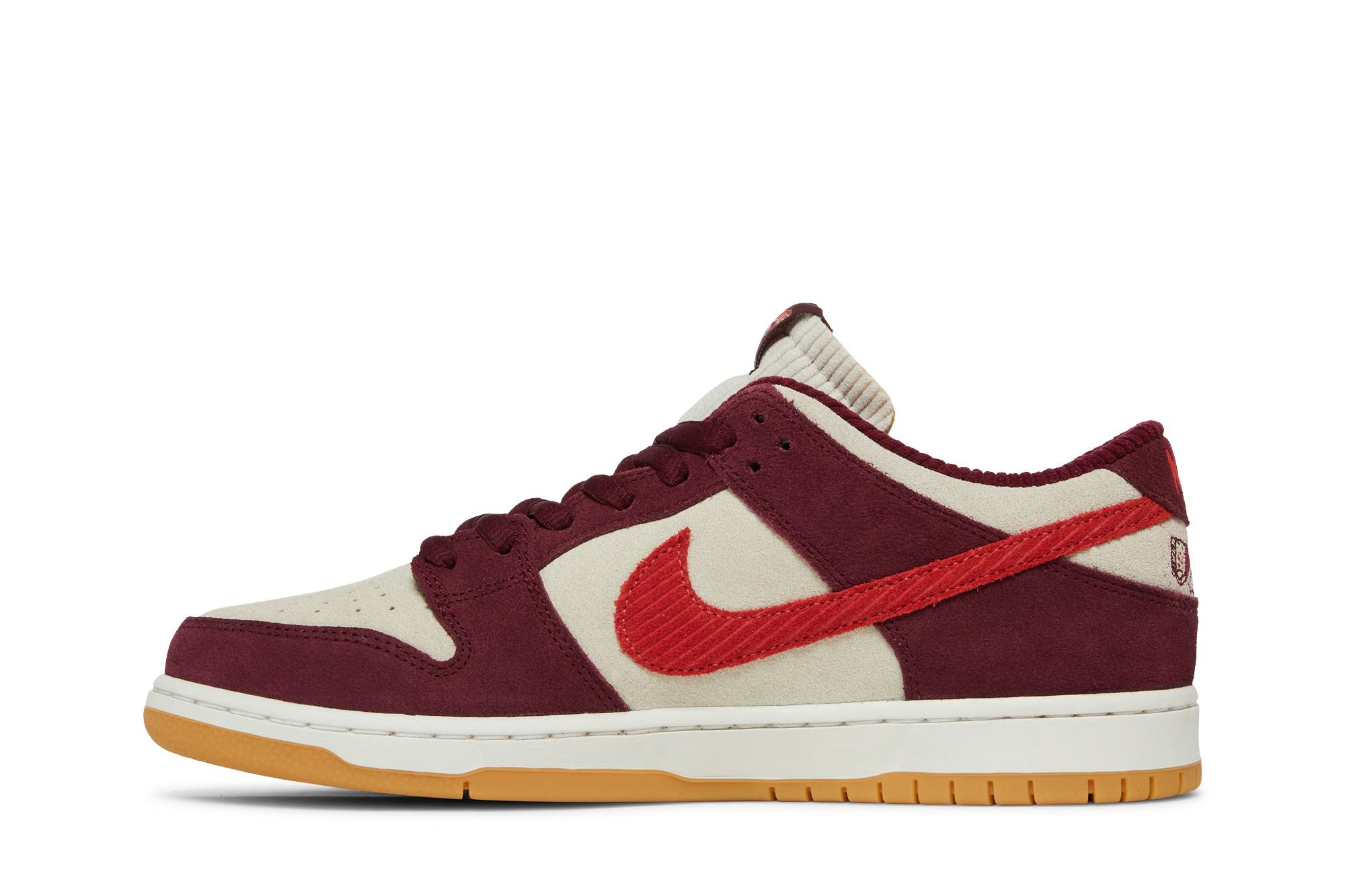 Skate Like a Girl x Nike SB Dunk Low Pro DX4589-600 Nicesnk