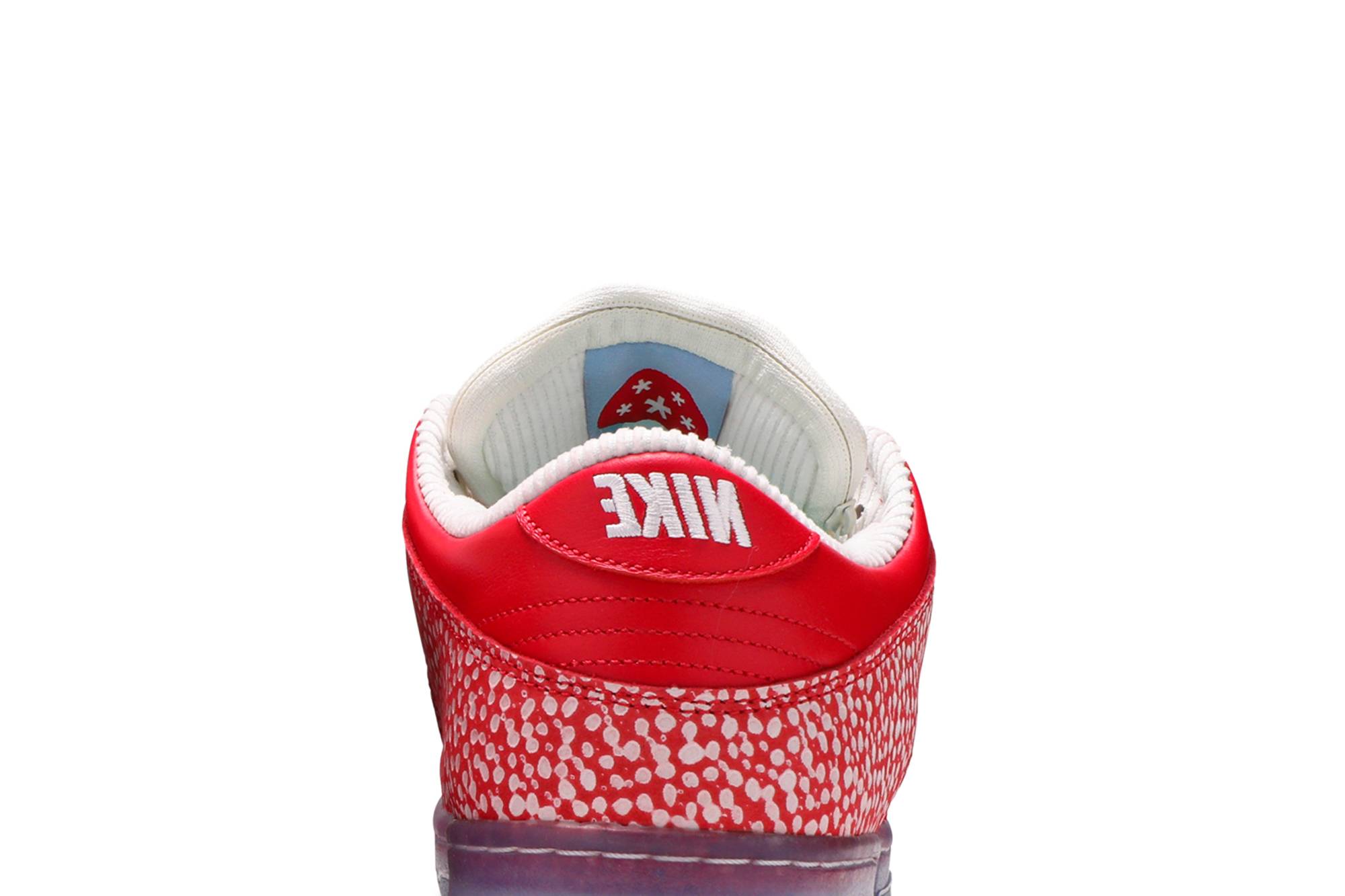 Stingwater x Nike SB Dunk Low Magic Mushroom DH7650-600 Nicesnk