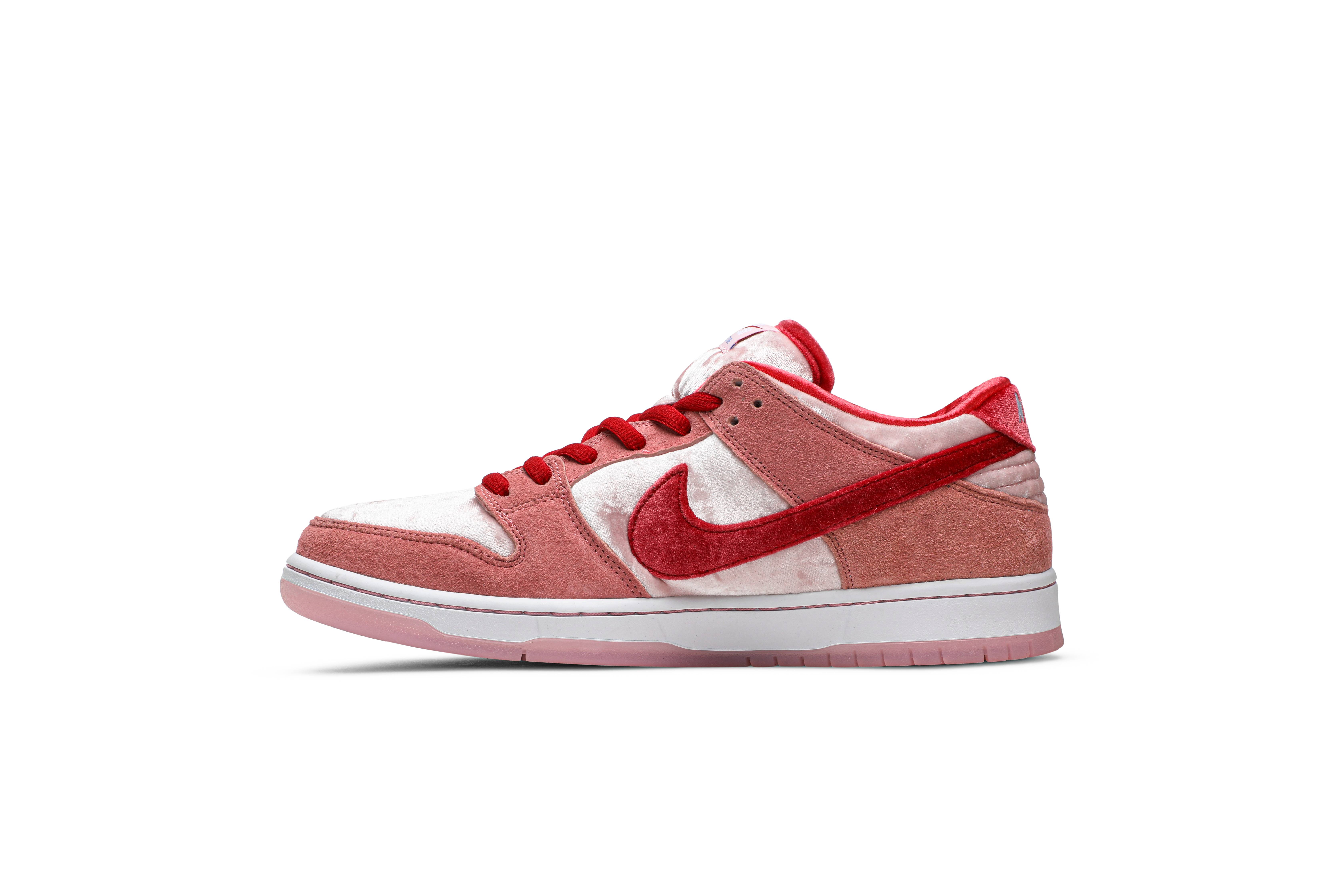 StrangeLove x Nike SB Dunk Low Valentines Day CT2552-800 Nicesnk