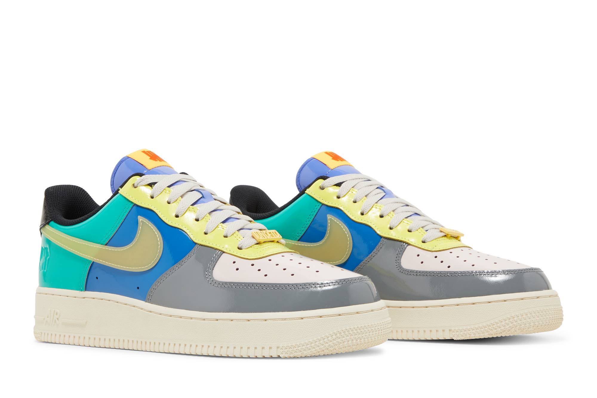 UNDEFEATED x Nike Air Force 1 Low ‘Community’ DV5255-001