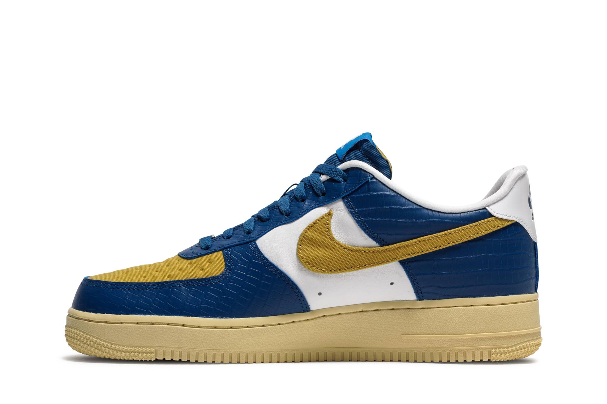 UNDEFEATED x Nike Air Force 1 Low SP ‘Dunk vs AF1’ DM8462-400