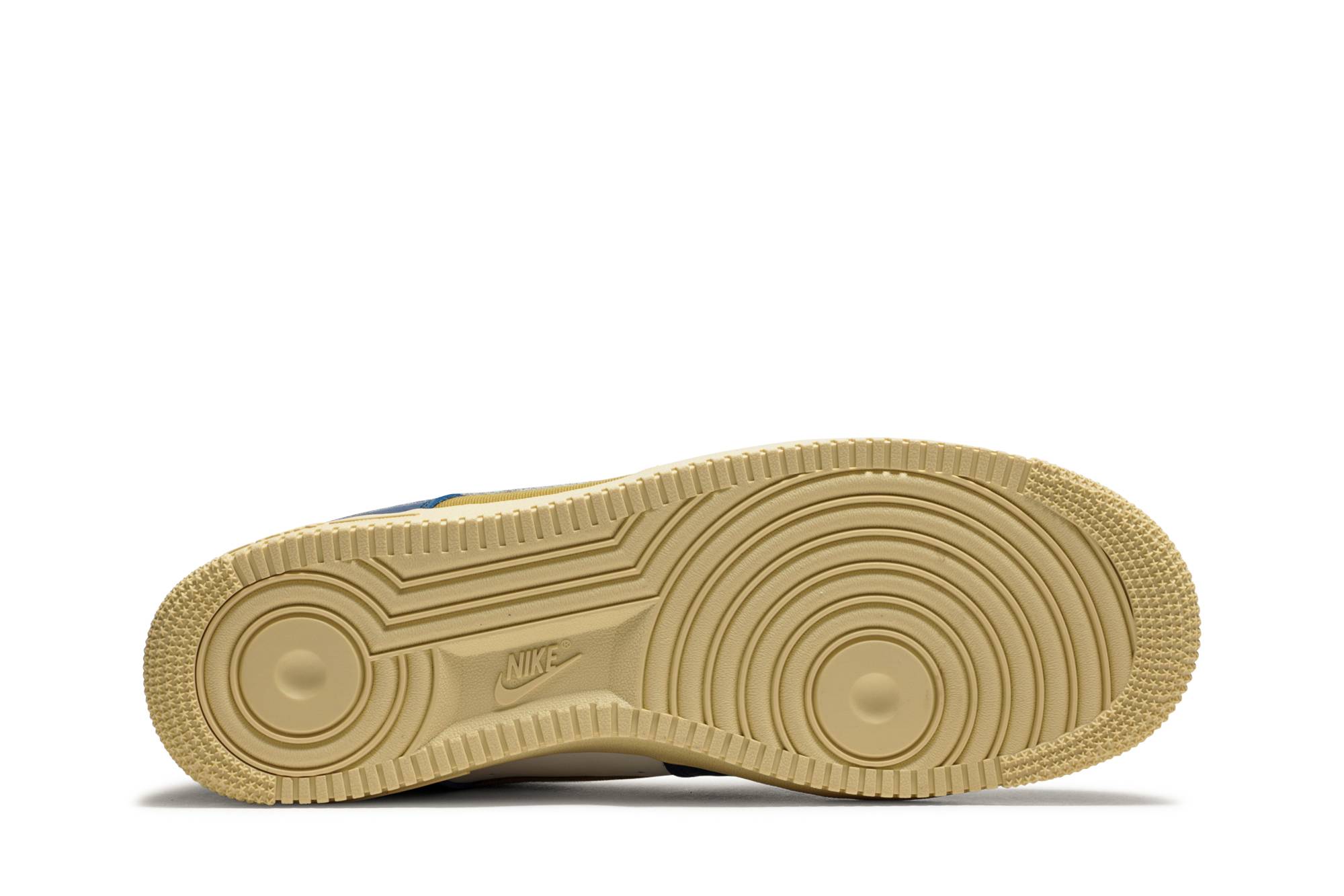 UNDEFEATED x Nike Air Force 1 Low SP ‘Dunk vs AF1’ DM8462-400