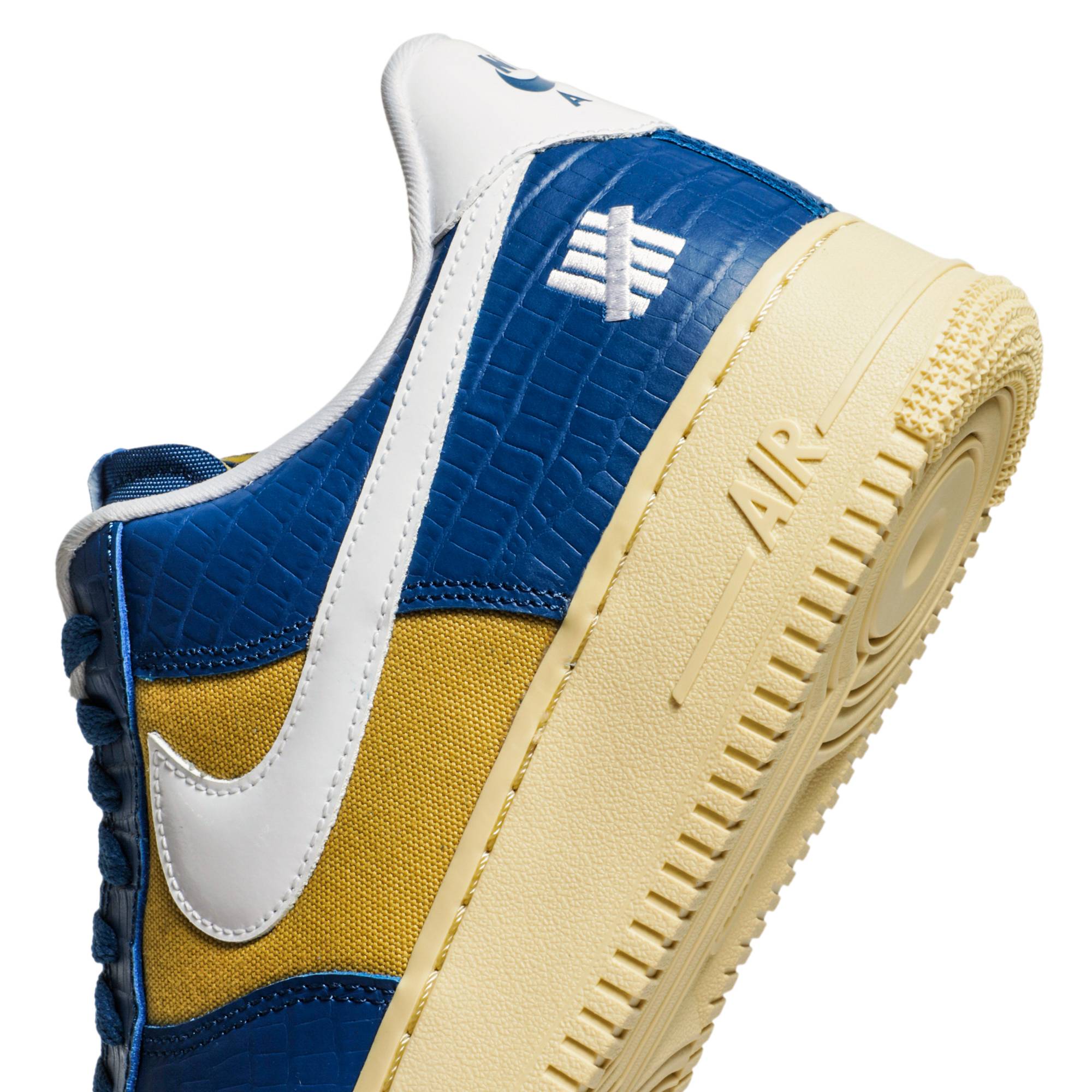 UNDEFEATED x Nike Air Force 1 Low SP ‘Dunk vs AF1’ DM8462-400
